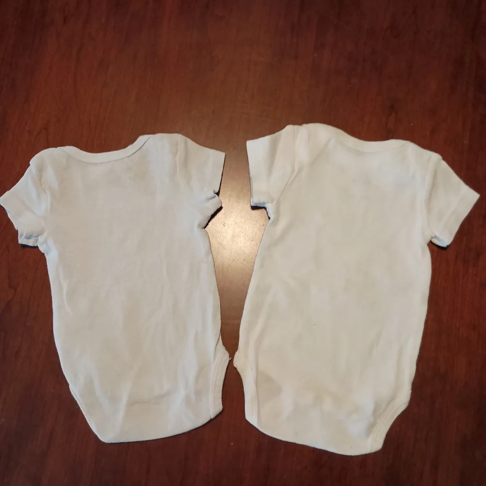 Rae Dunn 2pc Baby‎ Onesies